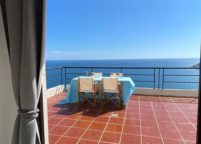 Sea View Sesimbra- Vista Mar アパート