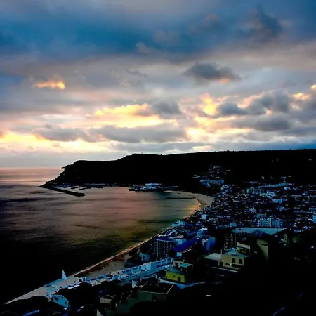 Sea View Sesimbra- Vista Mar Daire *