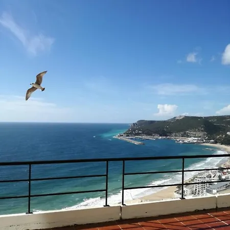 Sea View Sesimbra- Vista Mar * 塞辛布拉